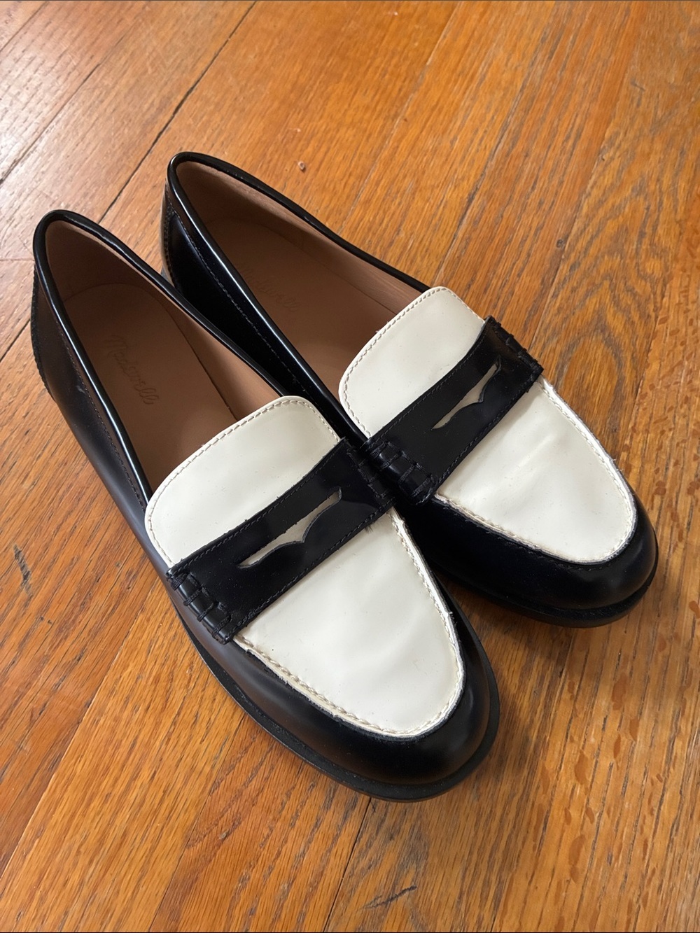 Madewell Black & White Leather Penny Loafers - Women size 7.5